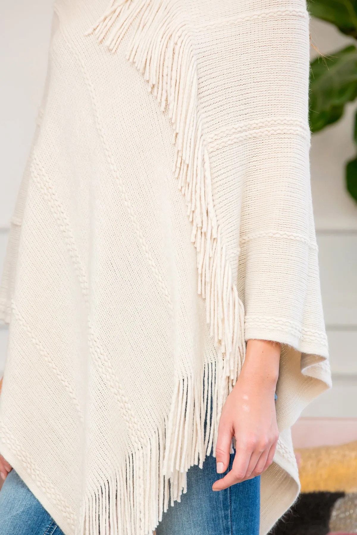 ASYMMETRIC FRINGE PONCHO/6PCS