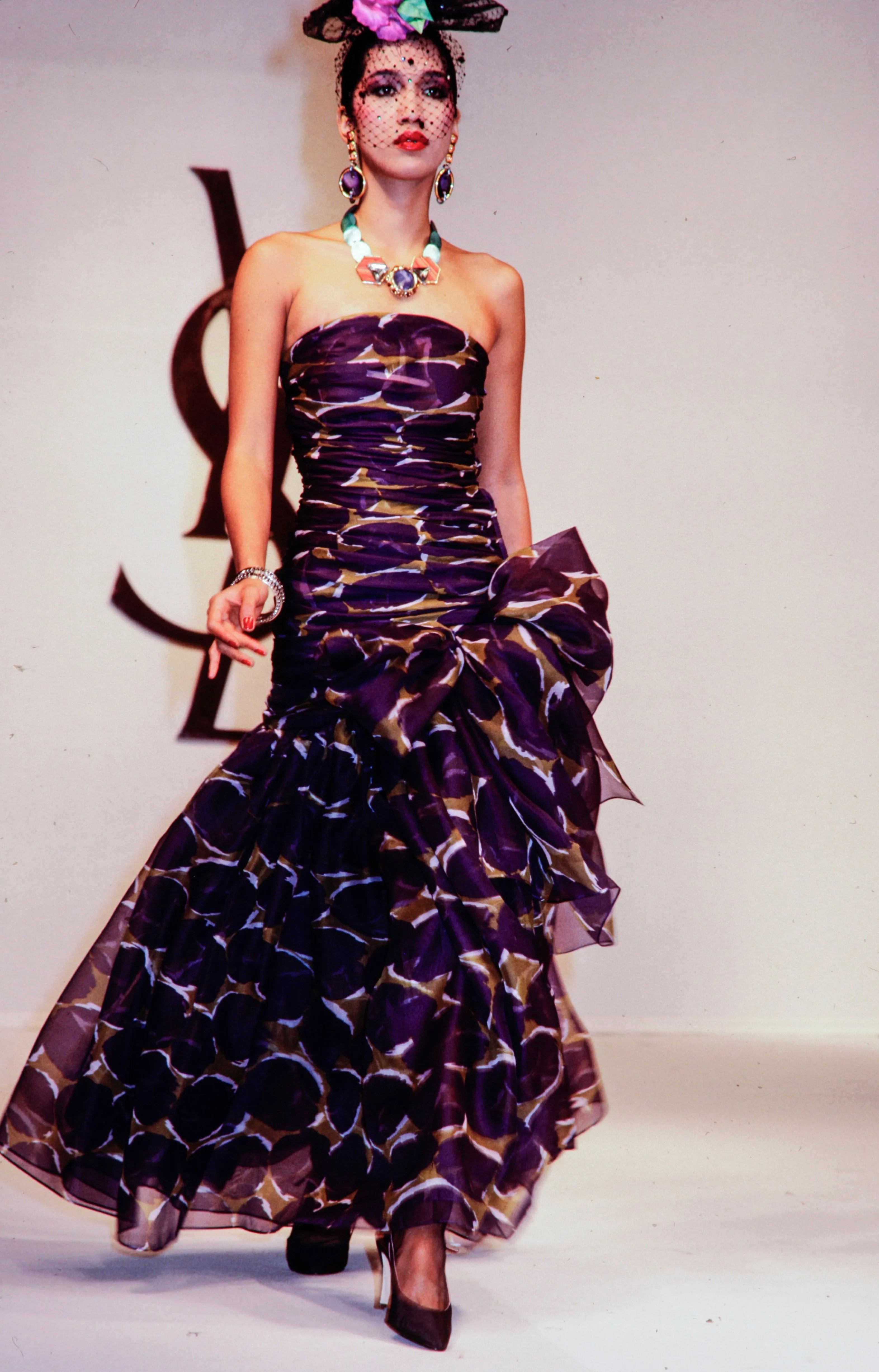 Exceptional Spring 1984 Yves Saint Laurent Runway Strapless Purple & Green Silk Organza Dress