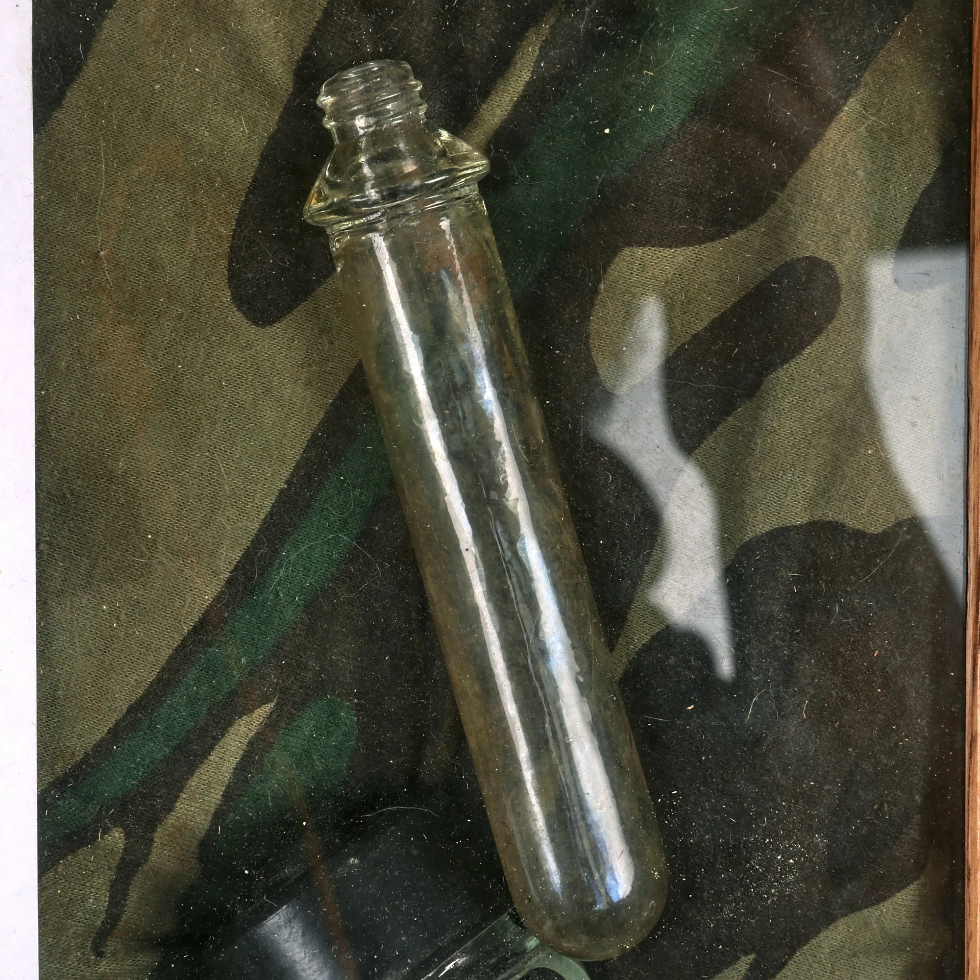 Original German WWII Inert BK-2H Blendkörper Frangible Chemical Smoke Glass Grenade Pieces in Cases