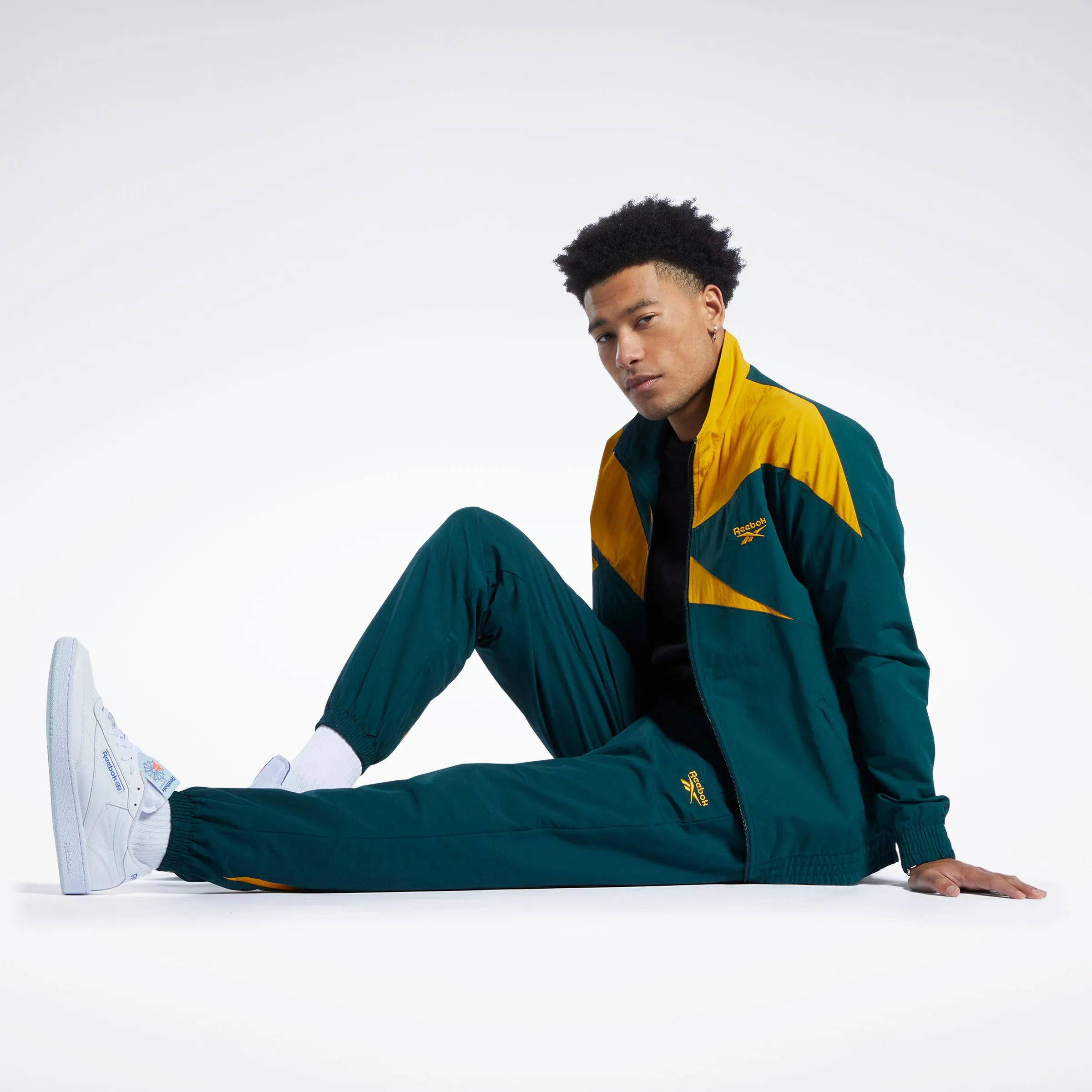 Reebok Apparel Men Classics Vector Tracksuit Bottoms Forest Green