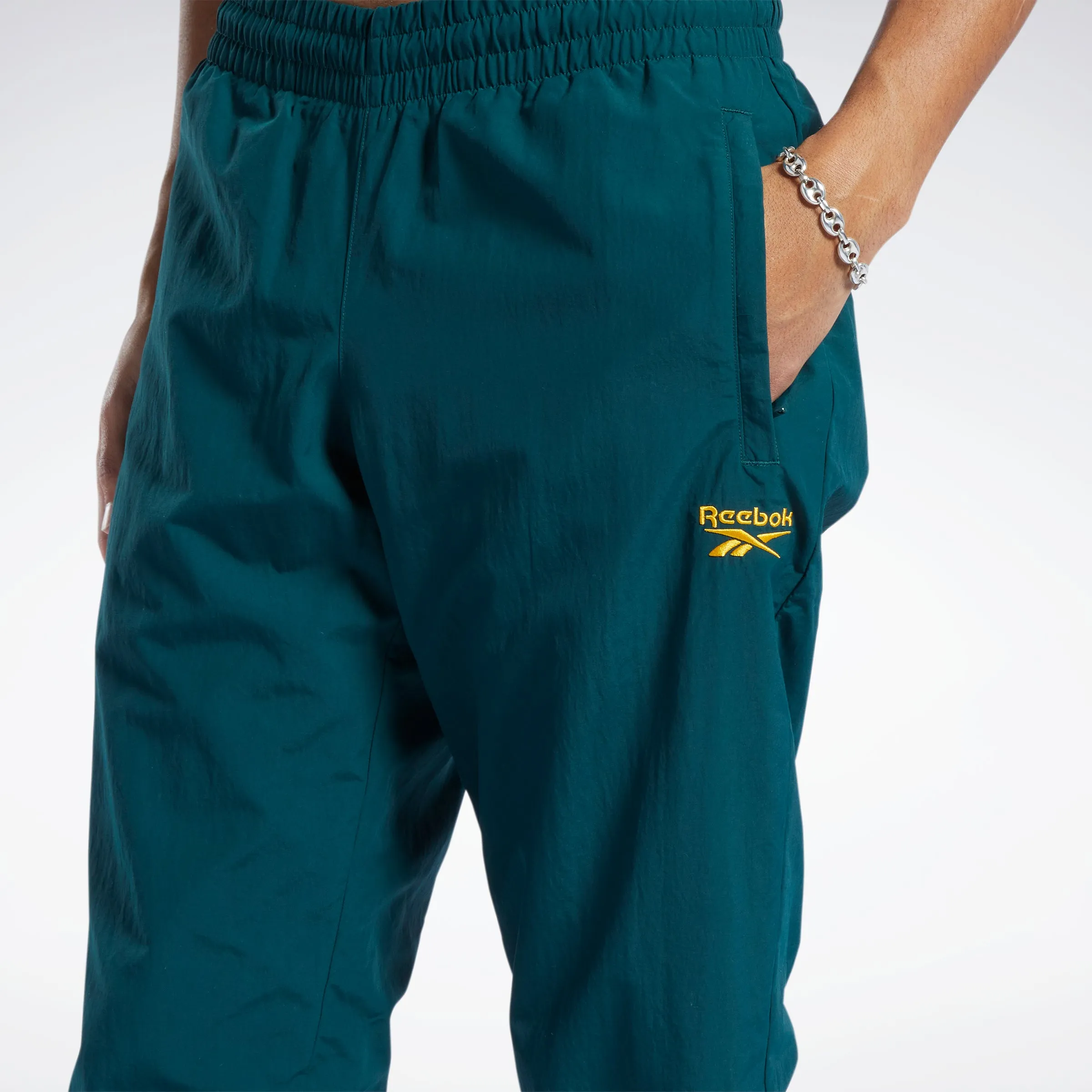 Reebok Apparel Men Classics Vector Tracksuit Bottoms Forest Green