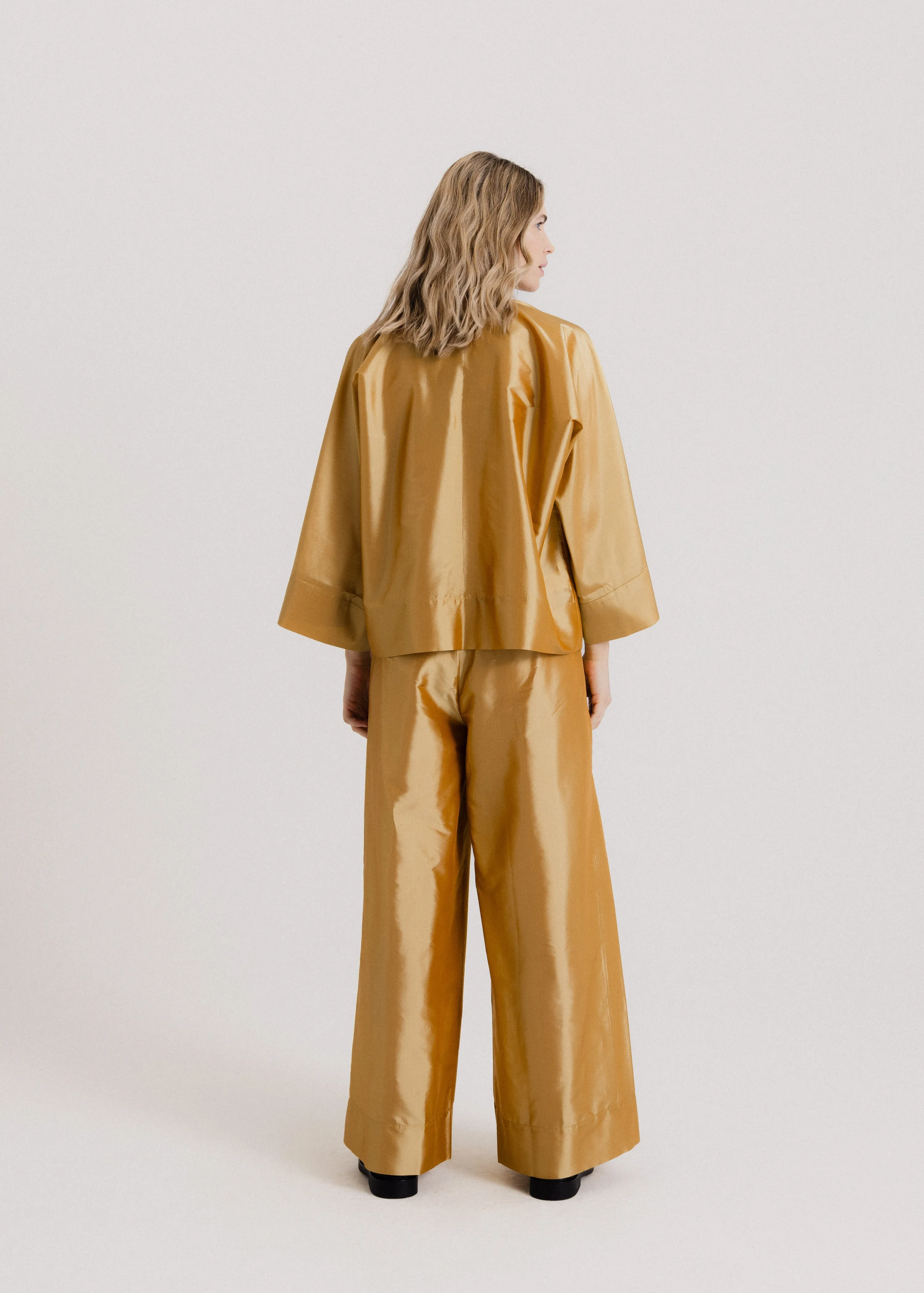 Taffeta Kimono Set in Gold