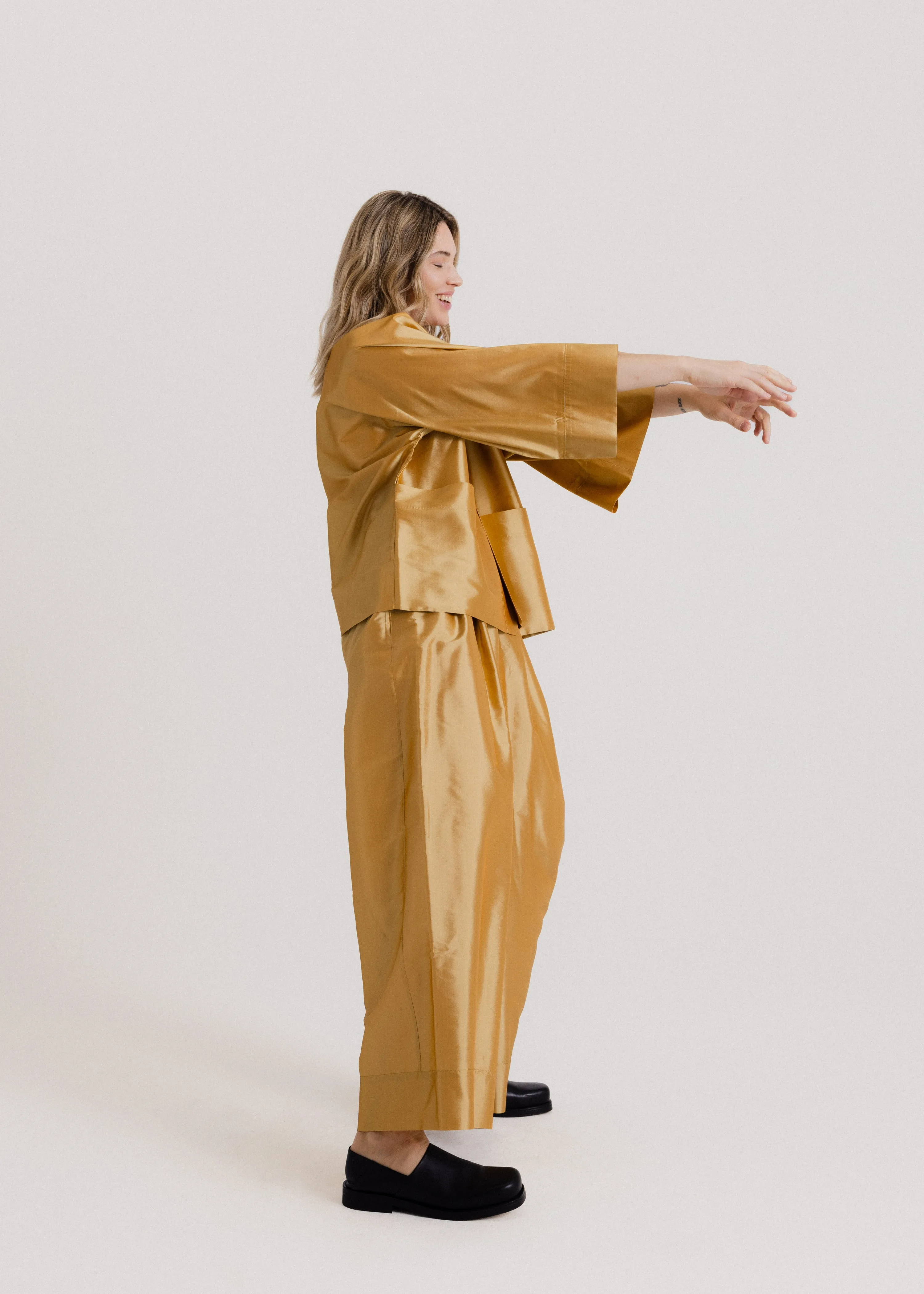 Taffeta Kimono Set in Gold