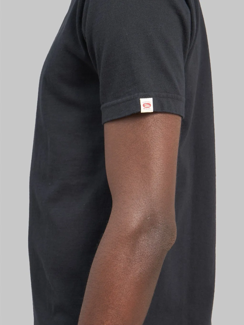 UES Ramayana Henley Neck T-Shirt Black