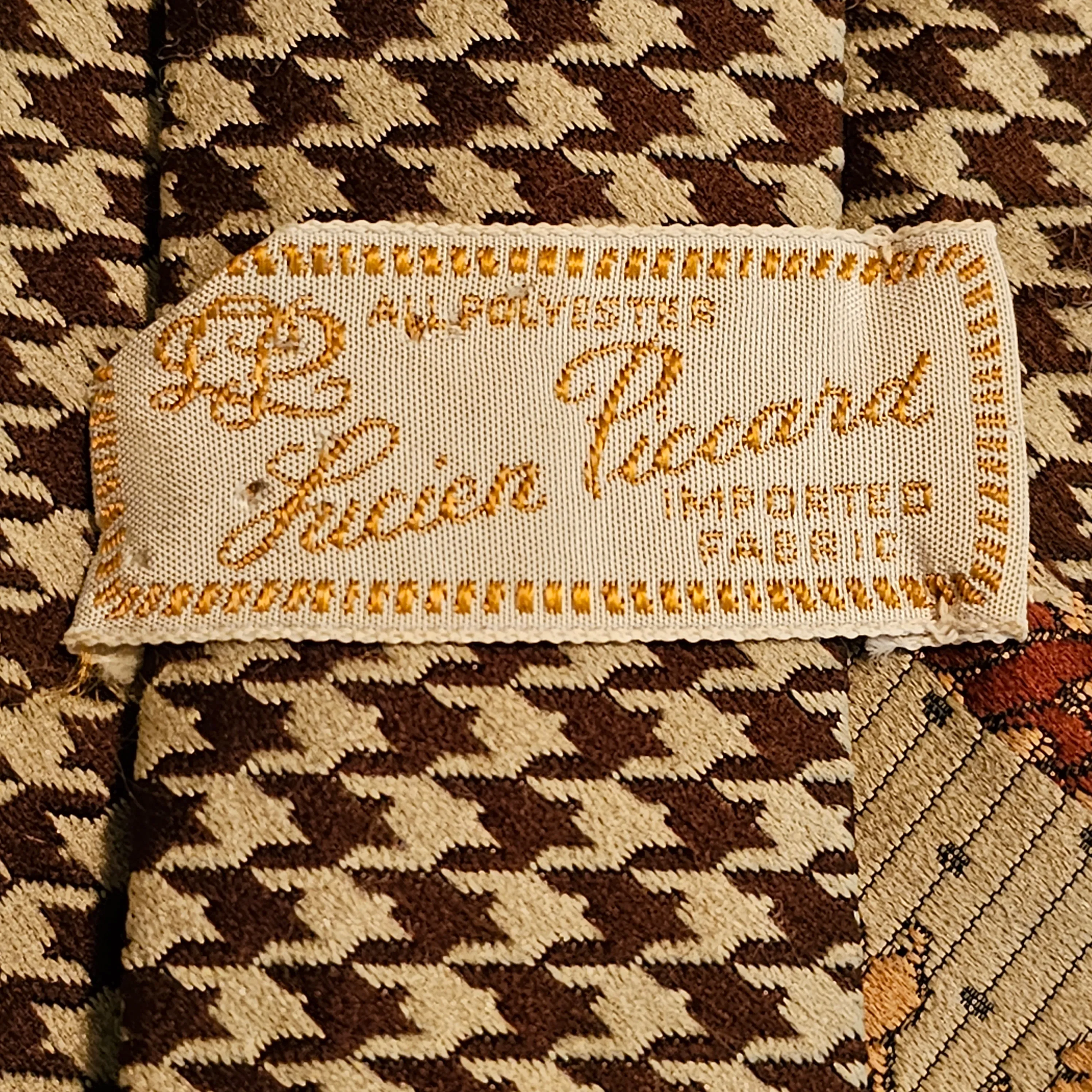 Vintage Lucien Piccard Tie Rare Design of Lion Crest Coat of Arms and Houndstooth